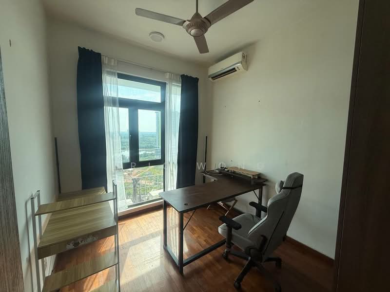 Servis Apartment untuk Disewa di Crescent Bay Suites (Teluk Bayu) - Eric Wong - PropertyGuru.com.my