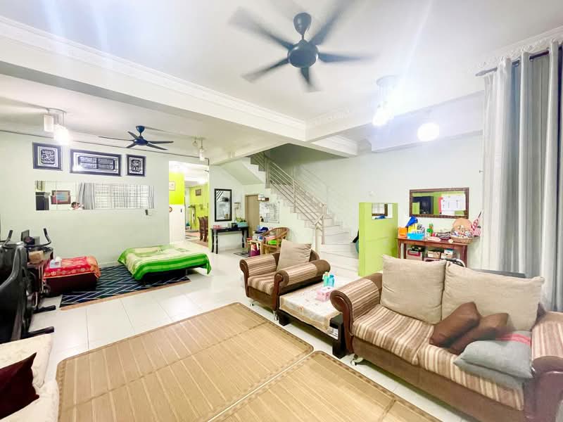 2-storey Terraced House for Sale in Taman Mawar (Sepang) - Amzar Faiz - PropertyGuru.com.my