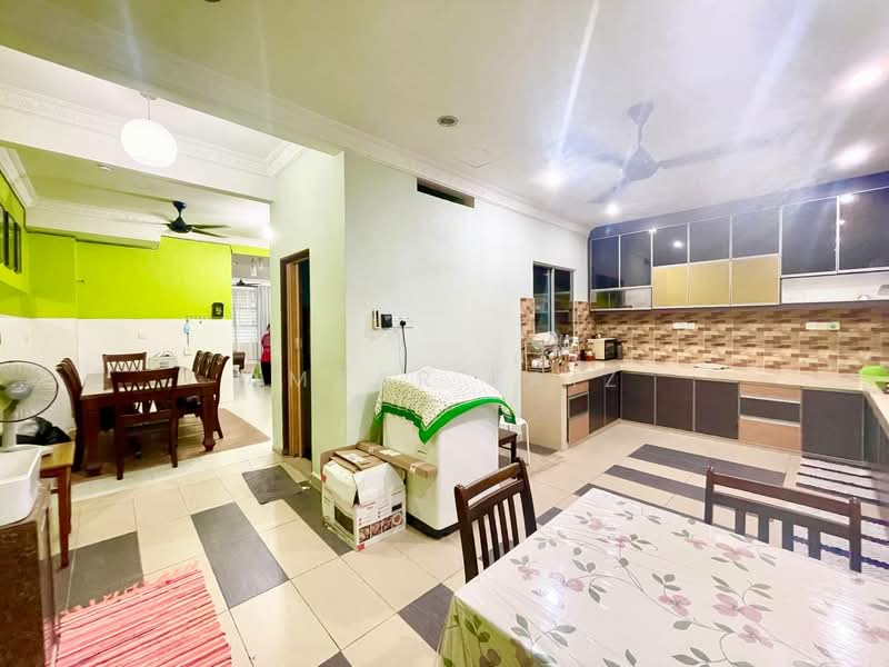 2-storey Terraced House for Sale in Taman Mawar (Sepang) - Amzar Faiz - PropertyGuru.com.my