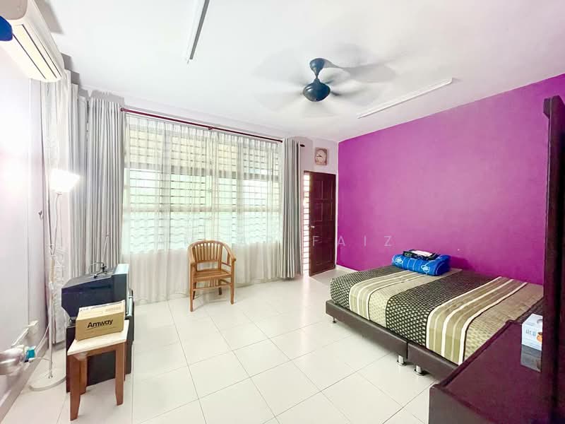 2-storey Terraced House for Sale in Taman Mawar (Sepang) - Amzar Faiz - PropertyGuru.com.my