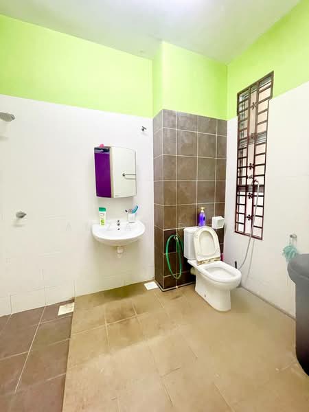 2-storey Terraced House for Sale in Taman Mawar (Sepang) - Amzar Faiz - PropertyGuru.com.my