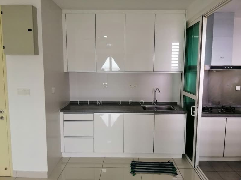 Service Residence for Rent at Impiria Residensi Bukit Tinggi Klang - Lim Jeon - Kitchen - PropertyGuru.com.my