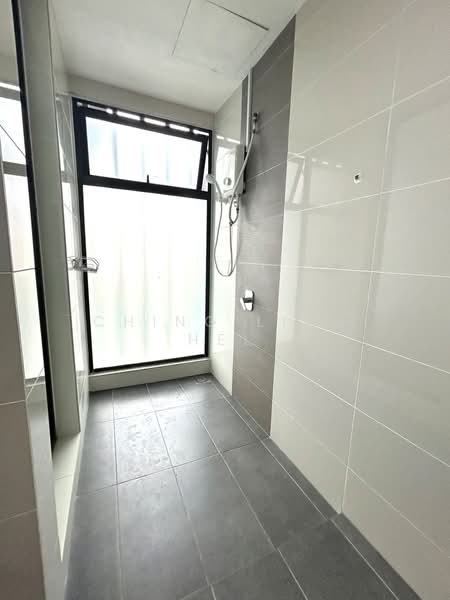 Service Residence for Rent at Southkey Mosaic - Ching Ling Hel - PropertyGuru.com.my