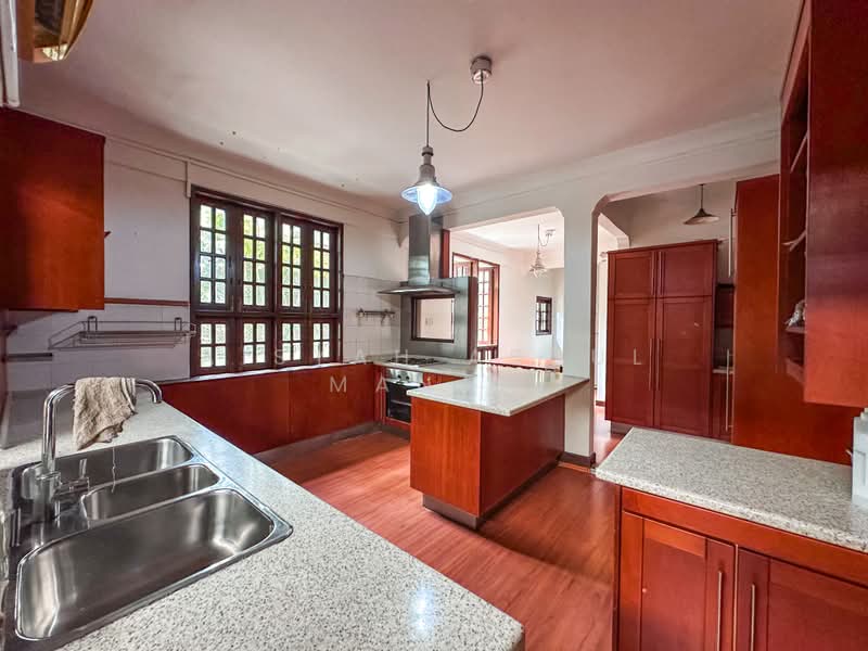 Bungalow for Sale in Taman Desa Seputeh (Seputeh) - Aisyah Abdul Manap - Kitchen - PropertyGuru.com.my