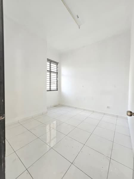 Semi-Detached House for Sale in Kota Masai (Pasir Gudang) - Zoey Lee - Interior - PropertyGuru.com.my