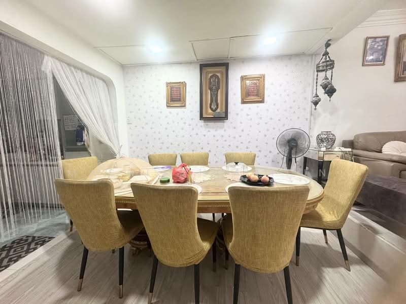 2-storey Terraced House for Sale in Batu Caves (Selangor) - Masnizah Arifin - Dining Room - PropertyGuru.com.my