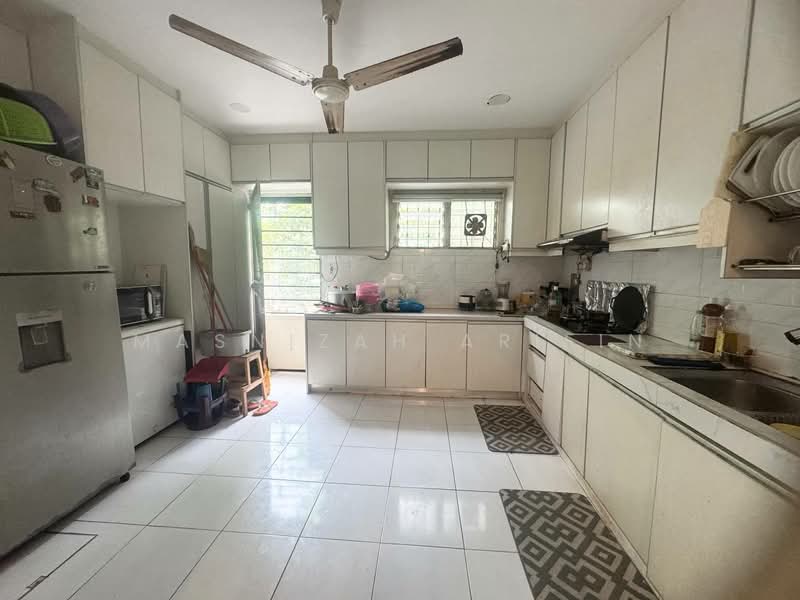 2-storey Terraced House for Sale in Batu Caves (Selangor) - Masnizah Arifin - Kitchen - PropertyGuru.com.my