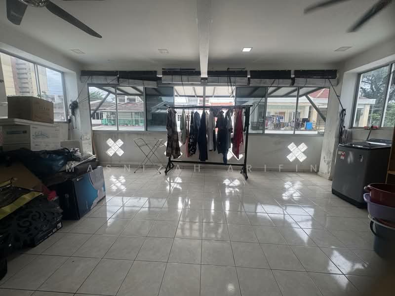 2-storey Terraced House for Sale in Batu Caves (Selangor) - Masnizah Arifin - Balcony - PropertyGuru.com.my