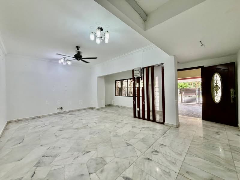 Rumah Teres 2 Tingkat untuk Dijual di Usj 22 (Subang Jaya) - Ashraff Daniel - Living Room - PropertyGuru.com.my