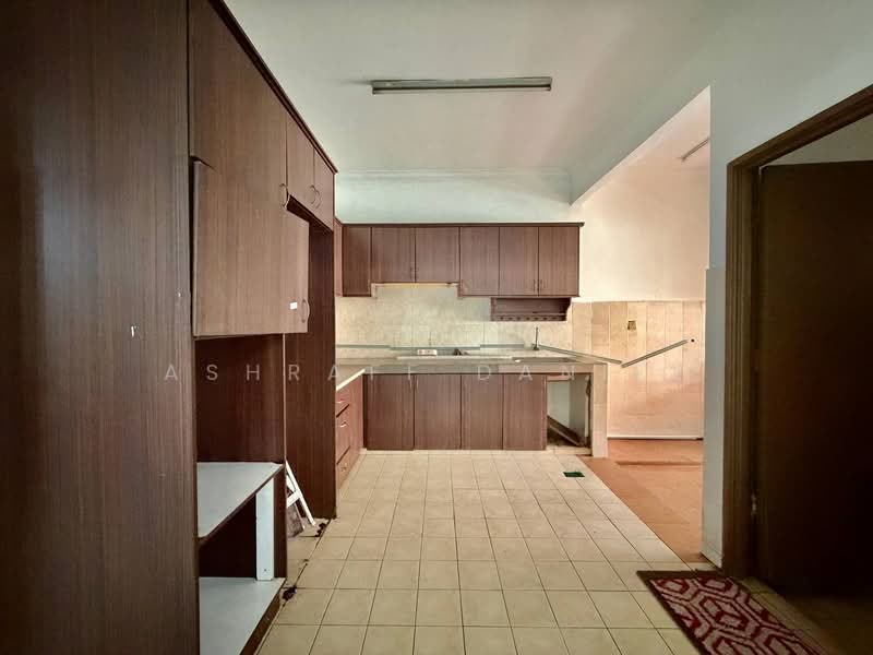 Rumah Teres 2 Tingkat untuk Dijual di Usj 22 (Subang Jaya) - Ashraff Daniel - Kitchen - PropertyGuru.com.my