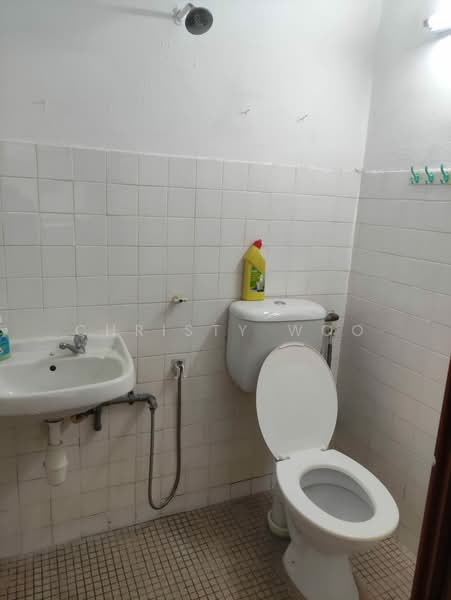 Apartment for Sale at Perdana Villa - Christy Woo - Bathroom - PropertyGuru.com.my
