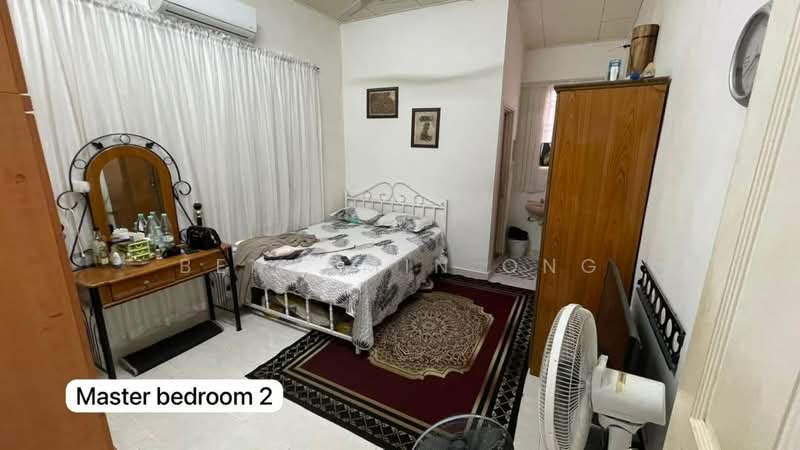 Terraced House for Sale in Taman Daya (Johor Bahru) - Benjamin Ong - Master Bedroom - PropertyGuru.com.my
