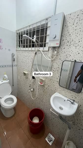 Terraced House for Sale in Taman Daya (Johor Bahru) - Benjamin Ong - Bathroom - PropertyGuru.com.my