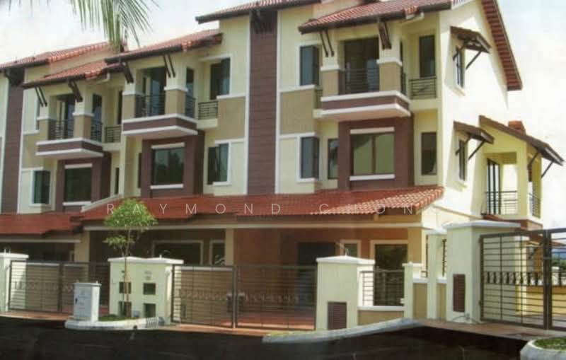 2.5-storey Terraced House for Sale in Bukit Antarabangsa (Ulu Kelang) - Raymond Chong - Exterior - PropertyGuru.com.my