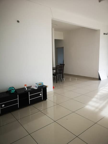 Kondominium untuk Disewa di Sky Vista Residency - Chun Wei - Living Room - PropertyGuru.com.my