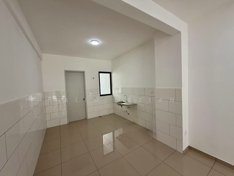 2-storey Terraced House for Rent in Hulu Langat (Selangor) - Halim Mazlan - Kitchen - PropertyGuru.com.my