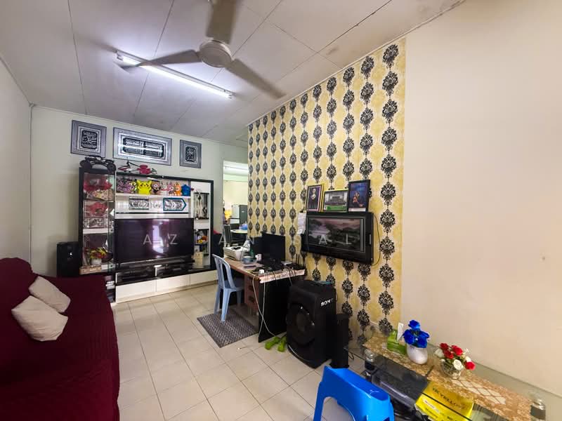 1-storey Terraced House for Sale in Bandar Sri Sendayan (Negeri Sembilan) - Azlan Salim - PropertyGuru.com.my