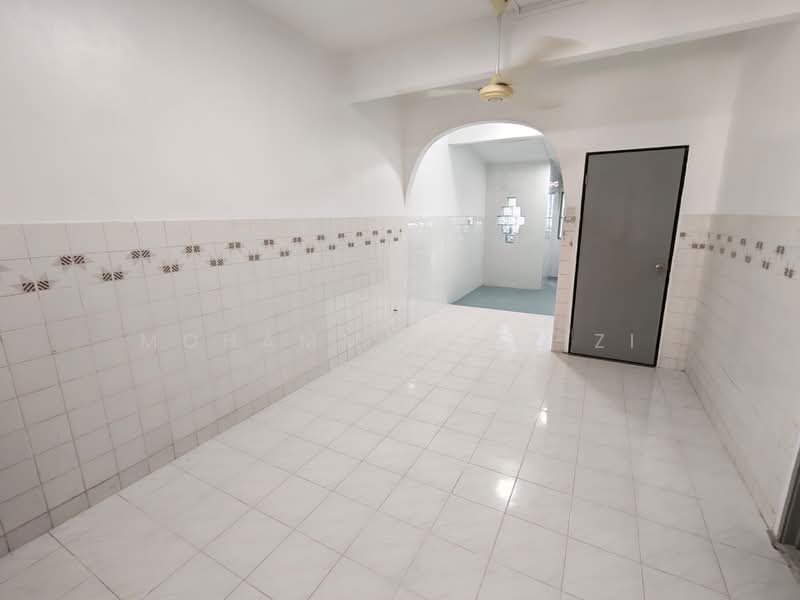 2-storey Terraced House for Sale in Bukit Sekilau (Kuantan) - Mohammad Azizi - PropertyGuru.com.my