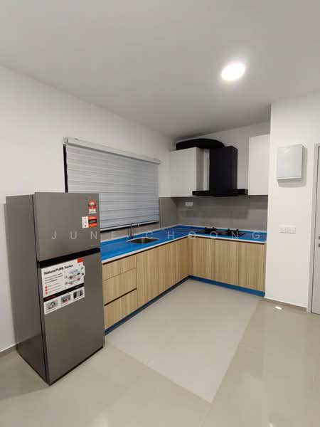 Servis Apartment untuk Disewa di Hana @ Eco Ardence - June Choong - Kitchen - PropertyGuru.com.my