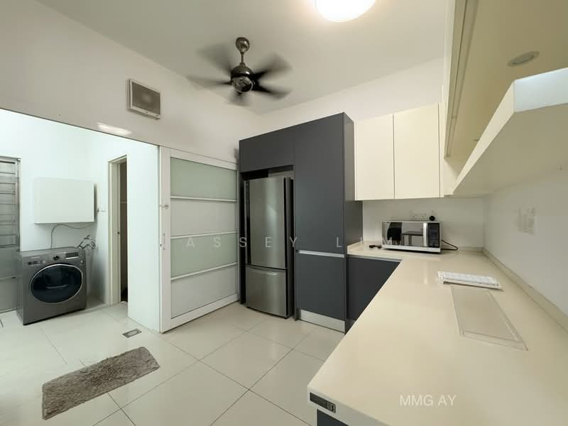 2-storey Terraced House for Rent in Setia Alam (Selangor) - Cassey Lim - Kitchen - PropertyGuru.com.my