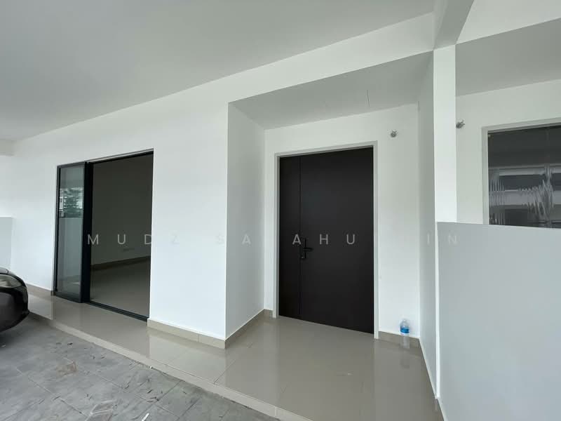 2-storey Terraced House for Sale in Cyberjaya (Selangor) - Mudz Salahuddin - Entrance - PropertyGuru.com.my