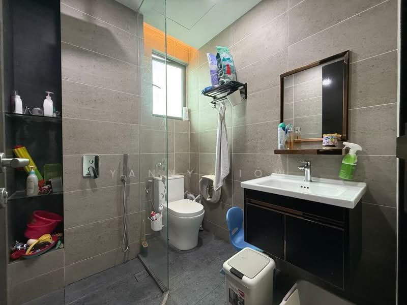 Condominium for Sale at The Valley Residences @ SkySierra - Yanny Siow - Bathroom - PropertyGuru.com.my
