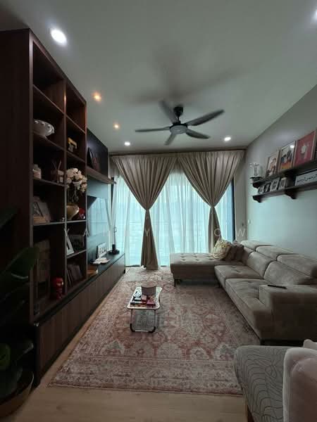 Condominium for Sale at The Valley Residences @ SkySierra - Yanny Siow - Living Room - PropertyGuru.com.my