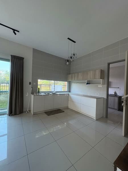 Rumah Berkembar untuk Dijual di Taman Nusa Idaman (Iskandar Puteri (Nusajaya)) - Jayden Neo - Kitchen - PropertyGuru.com.my