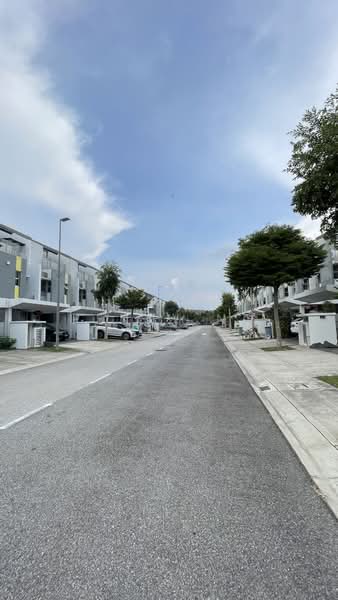 2.5-storey Terraced House for Sale in Telok Panglima Garang (Jenjarom) - Penny Ng - PropertyGuru.com.my
