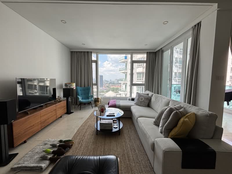 Kondominium untuk Dijual di Kiara 9 Residency - Serene Yong - Living Room - PropertyGuru.com.my