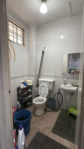 2-storey Terraced House for Sale in Kota Kemuning (Shah Alam) - Ken Ling Kok - Bathroom - PropertyGuru.com.my