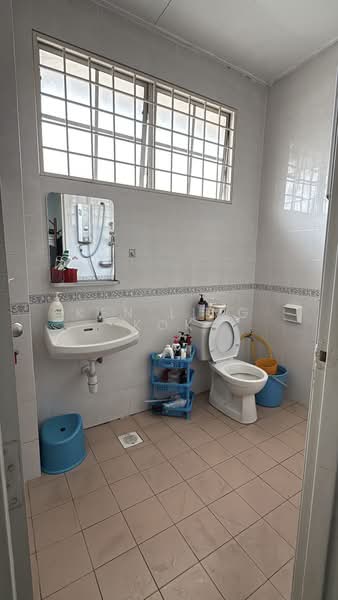 2-storey Terraced House for Sale in Kota Kemuning (Shah Alam) - Ken Ling Kok - Bathroom - PropertyGuru.com.my