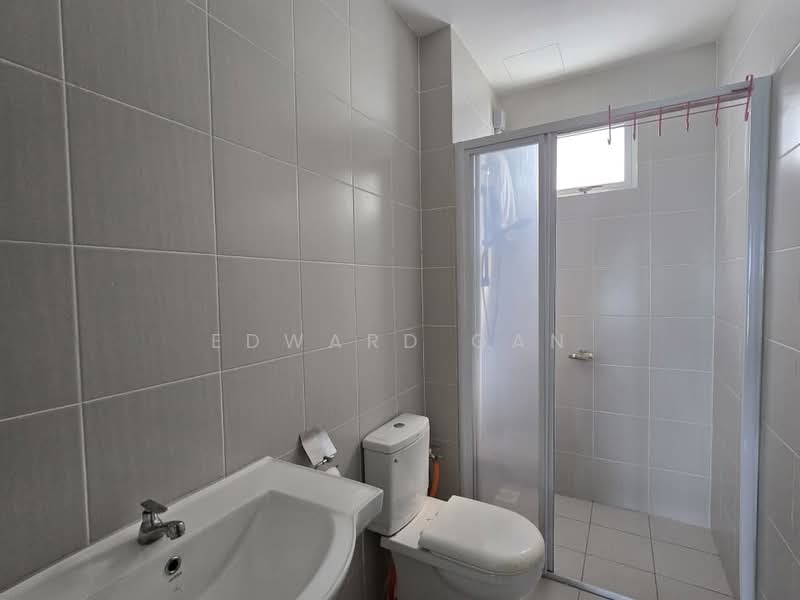 Service Residence for Sale at Meridin Bayvue Serviced Apartment - Edward Gan - PropertyGuru.com.my