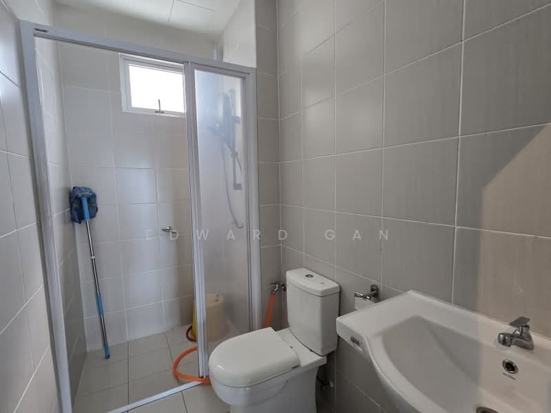 Service Residence for Sale at Meridin Bayvue Serviced Apartment - Edward Gan - PropertyGuru.com.my