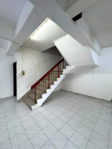 2-storey Terraced House for Sale in Taman Johor Jaya (Johor Bahru) - JOANNE YONG - Interior - PropertyGuru.com.my