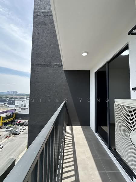 Servis Apartment untuk Disewa di MIRA at Shorea Park - Esther Yong - Balcony - PropertyGuru.com.my