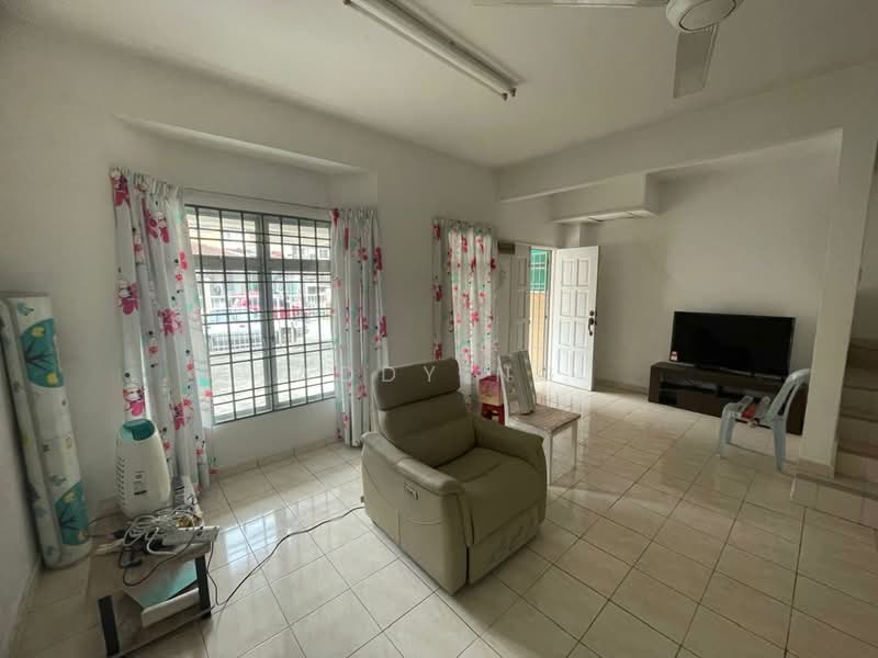 Rumah Teres 2 Tingkat untuk Dijual di Mahkota Cheras (Cheras) - Addy Ng - Living Room - PropertyGuru.com.my