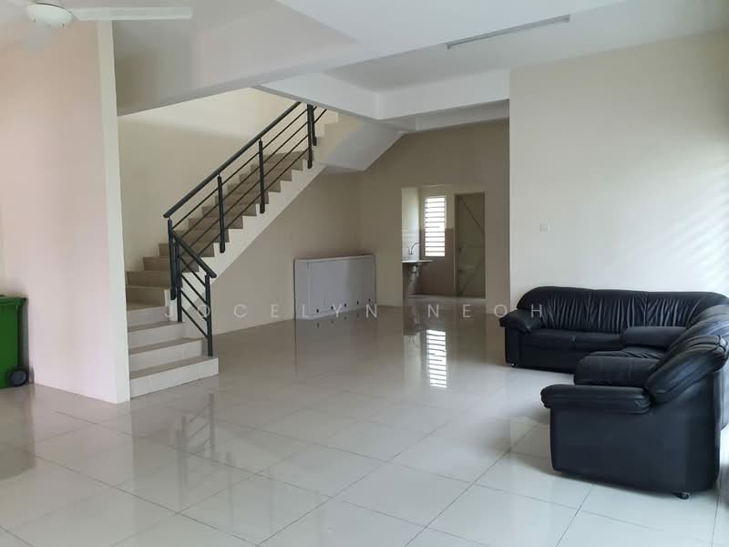 Semi-Detached House for Sale in Bandar Tasek Mutiara (Simpang Ampat) - Jocelyn Neoh - Living Room - PropertyGuru.com.my