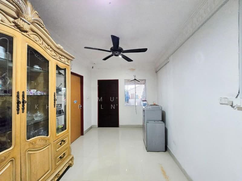 Bungalow for Sale in Kampung Sungai Pelong (Sungai Buloh) - Muhd Khairulnawawi Kamaruddin - PropertyGuru.com.my