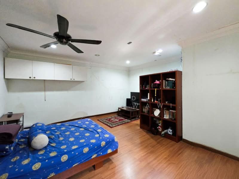Bungalow for Sale in Kampung Sungai Pelong (Sungai Buloh) - Muhd Khairulnawawi Kamaruddin - PropertyGuru.com.my