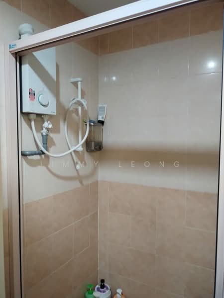 Semi-Detached House for Sale in Taman Bukit Segar (Cheras) - Jimmy Leong - Bathroom - PropertyGuru.com.my