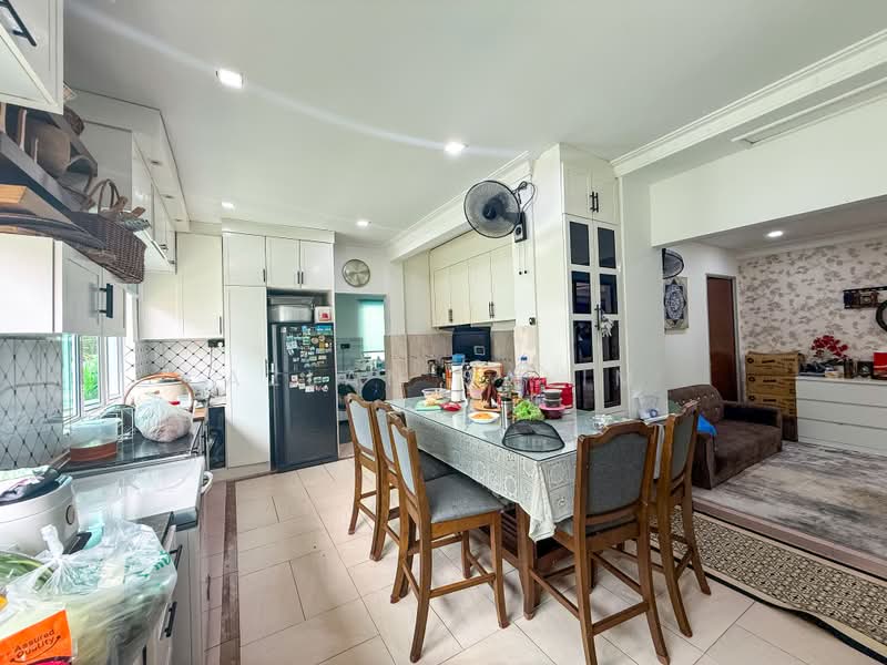 Bungalow for Sale in Taman Rasah Kemayan (Rasah) - Azlan Salim - PropertyGuru.com.my