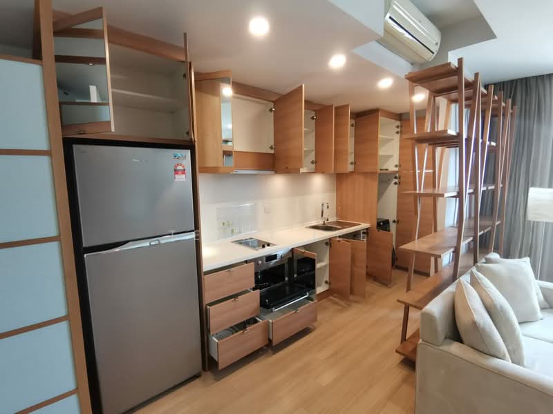 Service Residence for Sale at Verve Suites - Terry Lee - Kitchen - PropertyGuru.com.my
