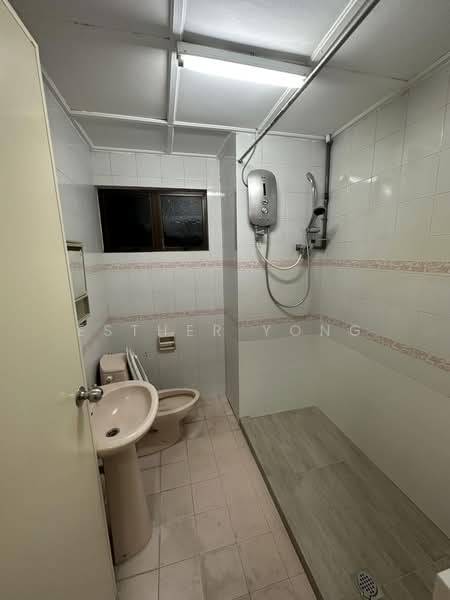 Condominium for Rent at Desa Villa Condominium - Esther Yong - Bathroom - PropertyGuru.com.my