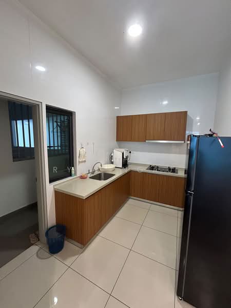 Condominium for Rent at Verando Residence - Ryan Ngau - Kitchen - PropertyGuru.com.my