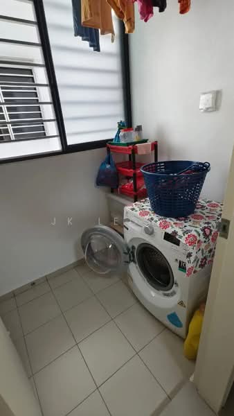 Kondominium untuk Dijual di Lakeville Residence - JK Leong - Interior - PropertyGuru.com.my