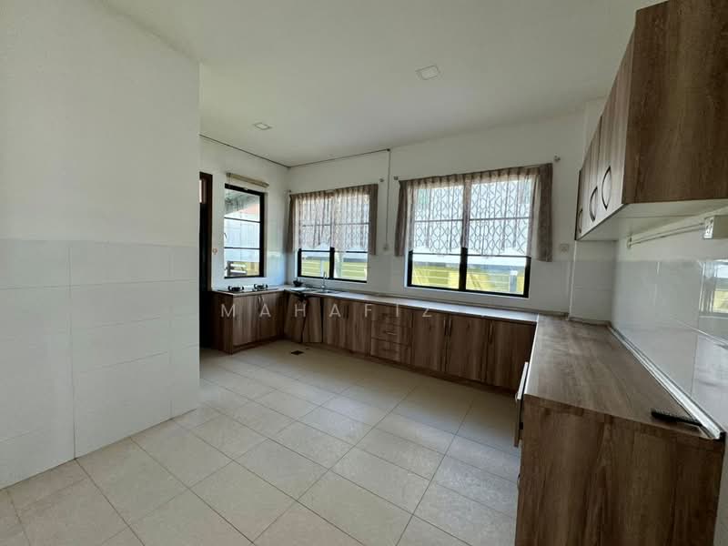 Rumah Berkembar untuk Dijual di Bukit Jelutong (Shah Alam) - Mahafiz . - PropertyGuru.com.my