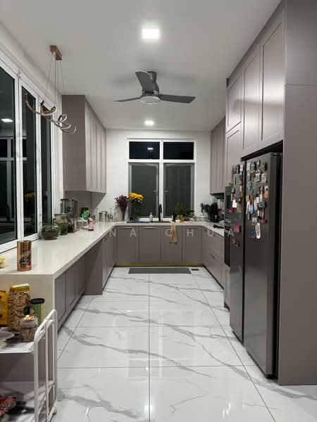 Bungalow House for Sale in Jalan Klang Lama (Old Klang Road) (Kuala Lumpur) - Tina Chua - Kitchen - PropertyGuru.com.my