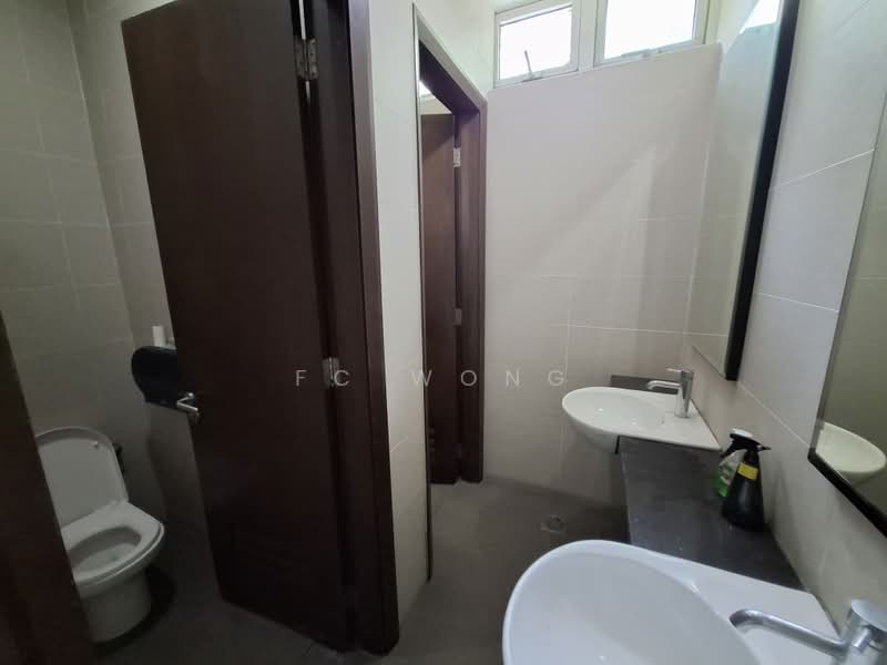 Kedai / Pejabat untuk Disewa di Taman Wangsa Permai (Kepong) - FC Wong - Bathroom - PropertyGuru.com.my