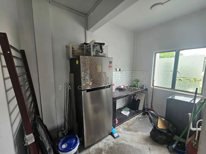 Flat for Sale at Taman Melawati - Zack Chow - Kitchen - PropertyGuru.com.my
